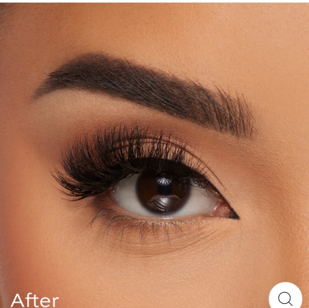 Glamnetic LAVISH lashes